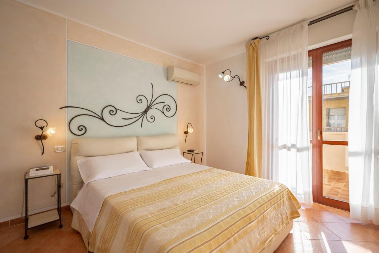 Lola Piccolo Hotel E Appartamenti Marina di Grosseto Exteriér fotografie