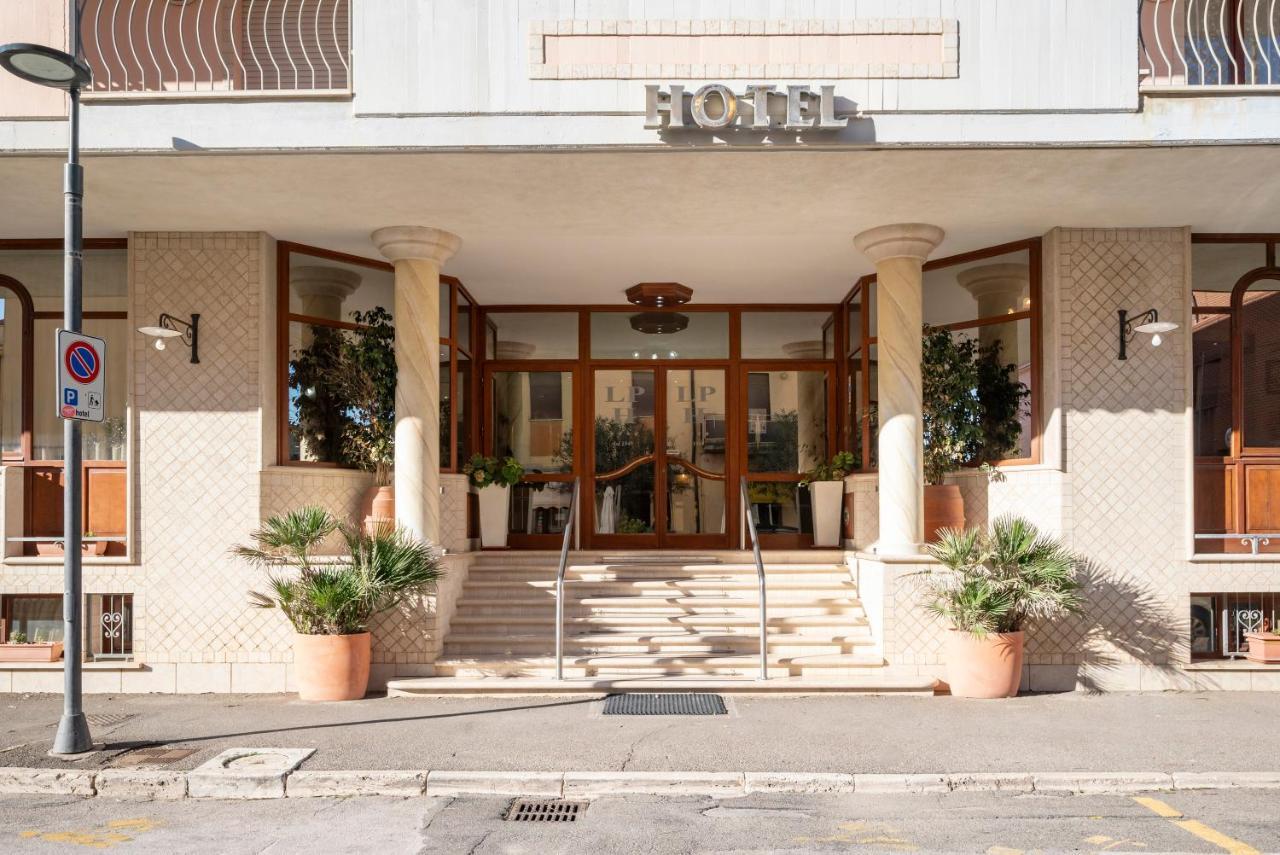 Lola Piccolo Hotel E Appartamenti Marina di Grosseto Exteriér fotografie