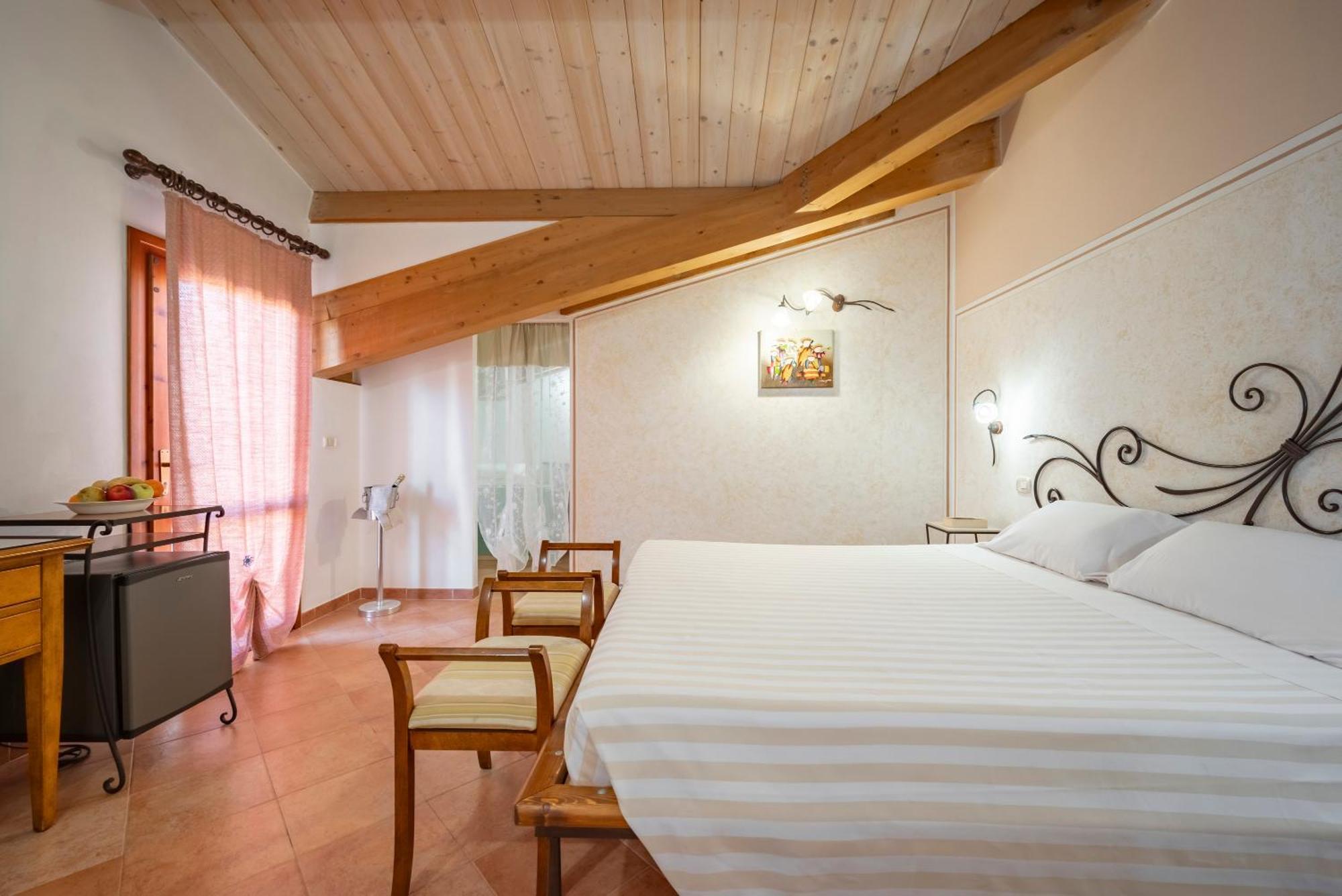 Lola Piccolo Hotel E Appartamenti Marina di Grosseto Exteriér fotografie