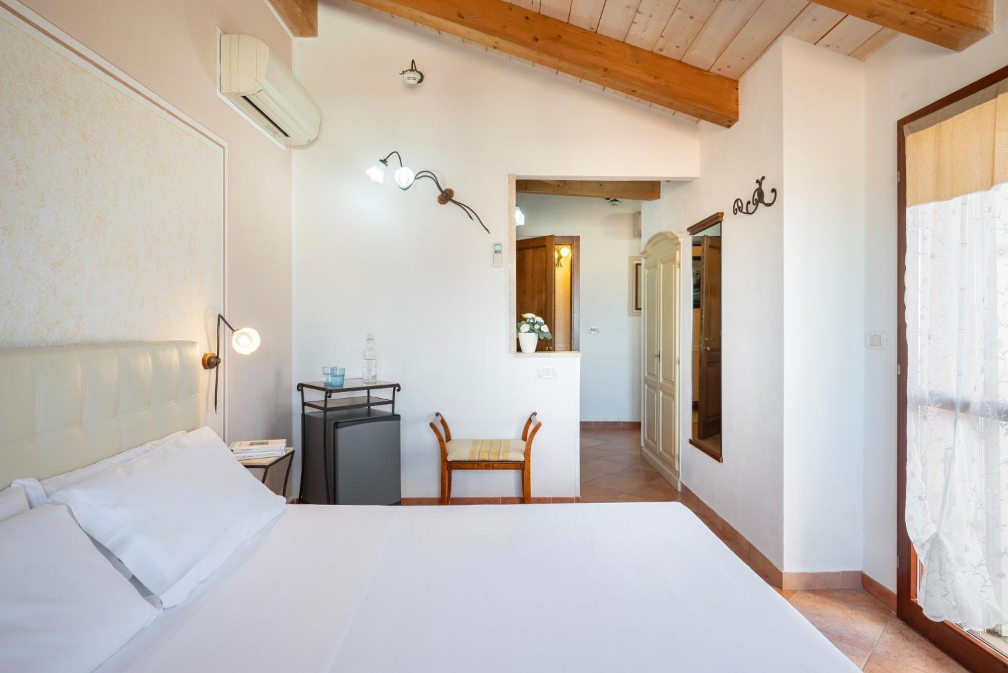 Lola Piccolo Hotel E Appartamenti Marina di Grosseto Exteriér fotografie